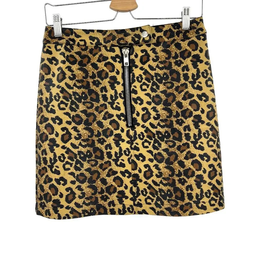 The Ragged‎ Priest Leopard Cheetah Print Faux Leather Zip Mini Skirt Size Small